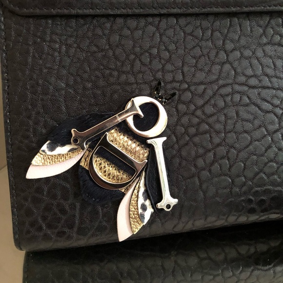 RARE DIOR Diorever BEE - Picture 2 of 9